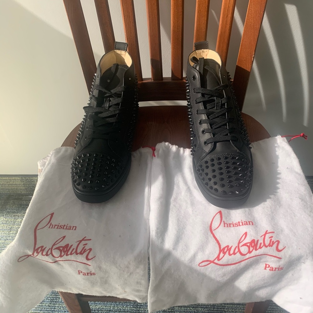 AUTHENTIC  Christian Louboutin “Louis” Sneaker